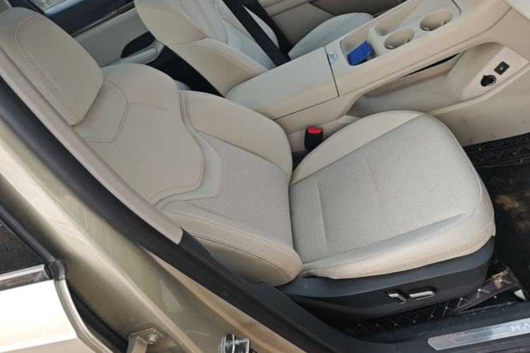 Used Haval H6 2024 1.5T Two-Wheel Drive Ultra Right Front Seat