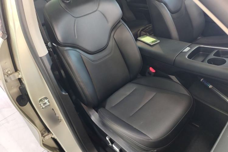 Used Haval H6 2024 1.5T Two-Wheel Drive Ultra Right Front Seat