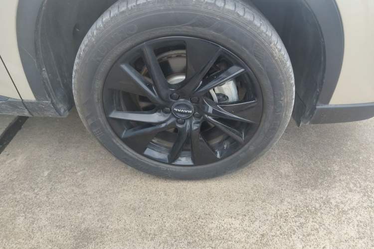 Used Haval H6 2024 1.5T Two-Wheel Drive Ultra Right Front Wheel Hub