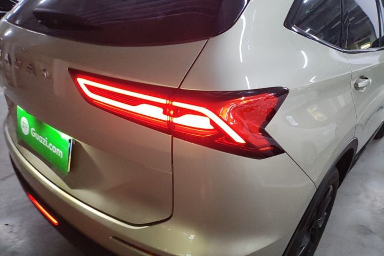 Used Haval H6 2024 1.5T Two-Wheel Drive Ultra Right Rear Taillight