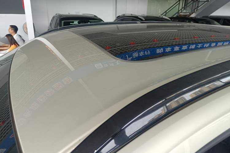 Used Haval H6 2024 1.5T Two-Wheel Drive Ultra Roof