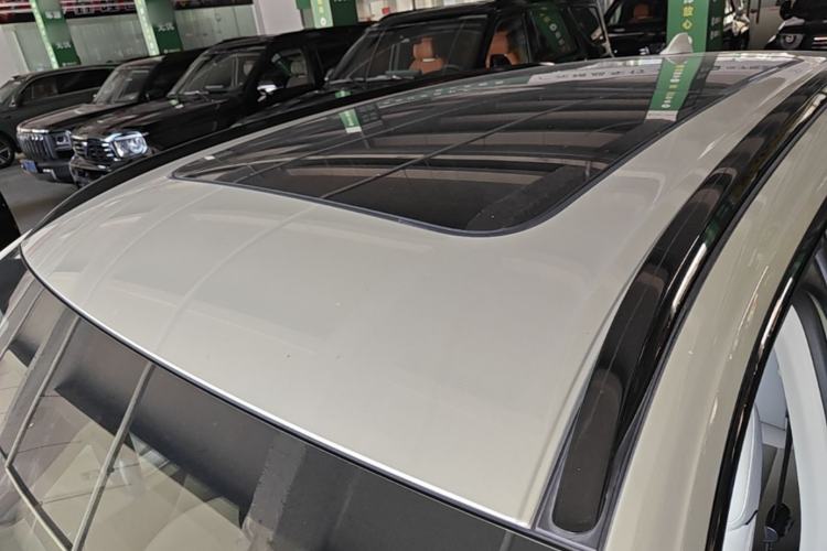 Used Haval H6 2024 1.5T Two-Wheel Drive Ultra Roof