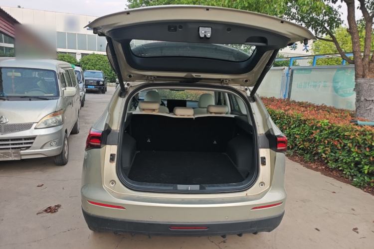 Used Haval H6 2024 1.5T Two-Wheel Drive Ultra Trunk