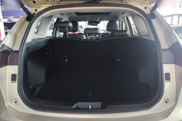 Used Haval H6 2024 1.5T Two-Wheel Drive Ultra Trunk