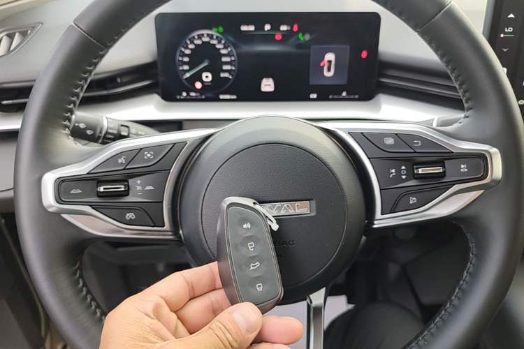 Used Haval H6 2024 1.5T Two-Wheel Drive Ultra Vehicle Key