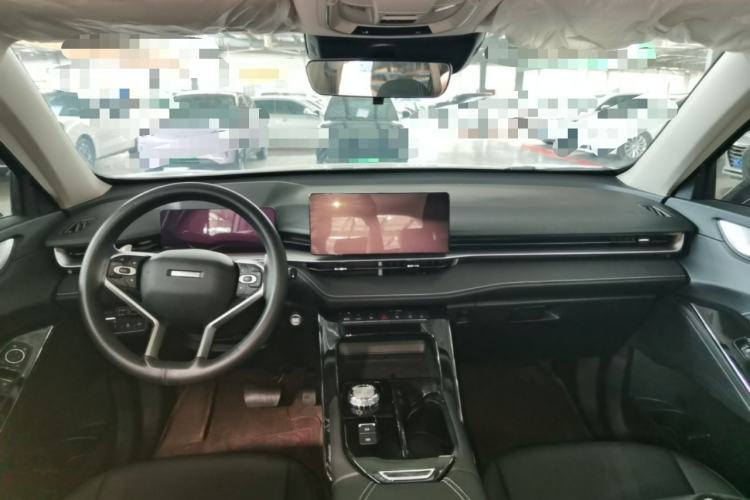 Used Haval H6 2024 1.5T Two-Wheel-Drive Classic Edition Center Console