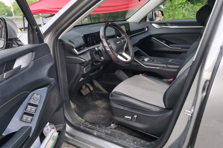 Used Haval H6 2024 1.5T Two-Wheel-Drive Classic Edition Driver Seat
