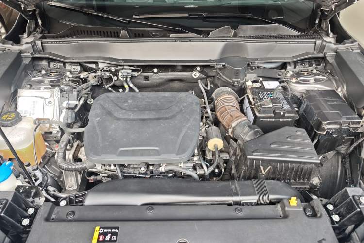 Used Haval H6 2024 1.5T Two-Wheel Drive Pro Engine Bay