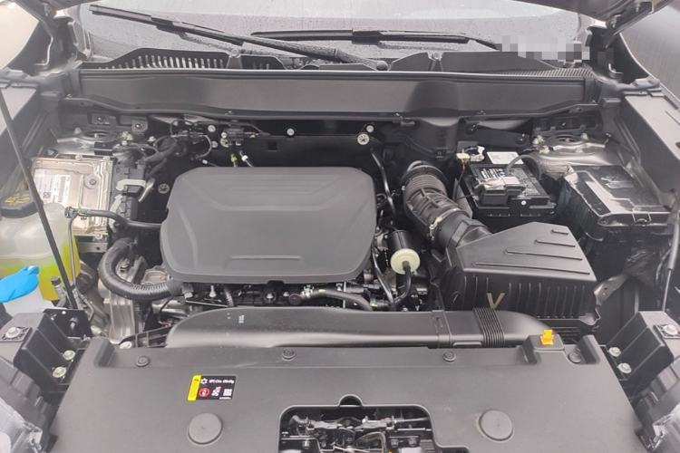 Used Haval H6 2024 1.5T Two-Wheel-Drive Classic Edition Engine Bay