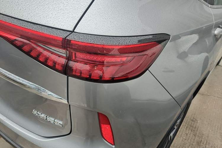 Used Haval H6 2024 1.5T Two-Wheel-Drive Classic Edition Exterior 1
