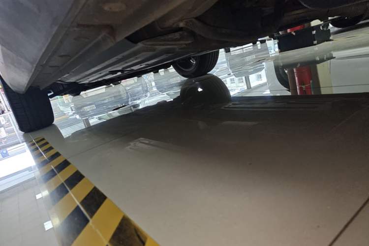 Used Haval H6 2024 1.5T Two-Wheel Drive Max Left Side Sill