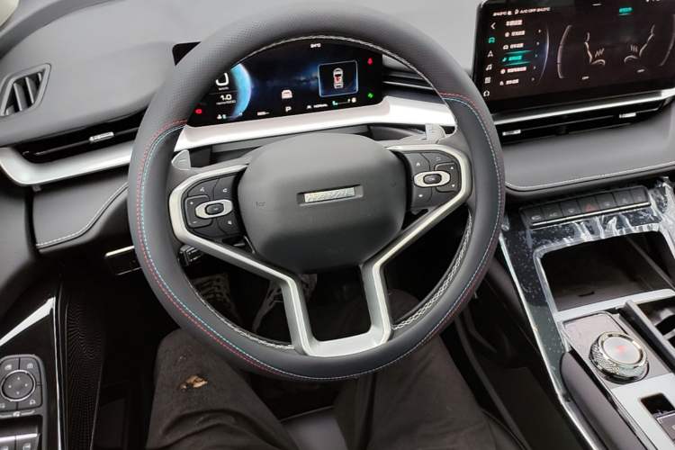 Used Haval H6 2024 1.5T Two-Wheel-Drive Classic Edition Steering Wheel