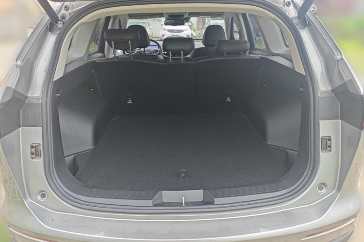 Used Haval H6 2024 1.5T Two-Wheel Drive Ultra Trunk
