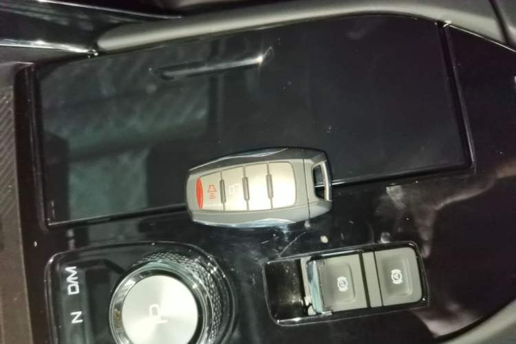 Used Haval H6 2024 1.5T Two-Wheel-Drive Classic Edition Vehicle Key