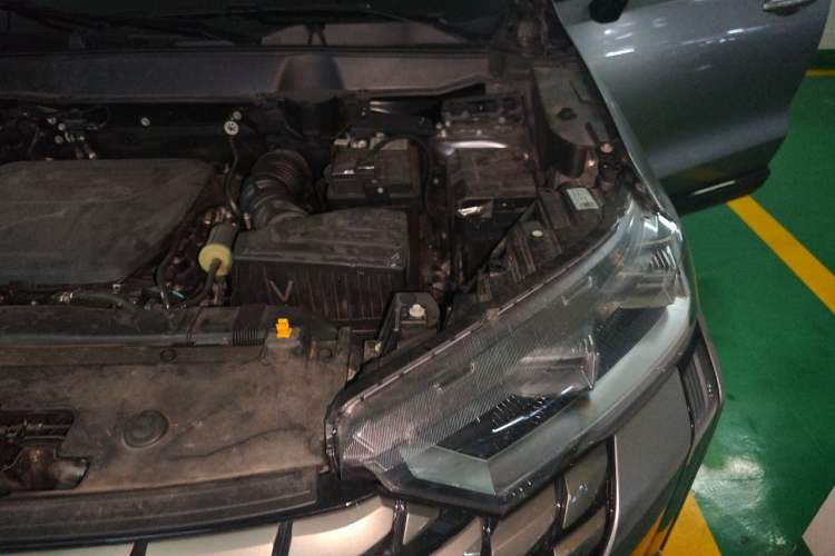 Used Haval H6 2024 1.5T Two-Wheel Drive Ultra Engine Bay Left