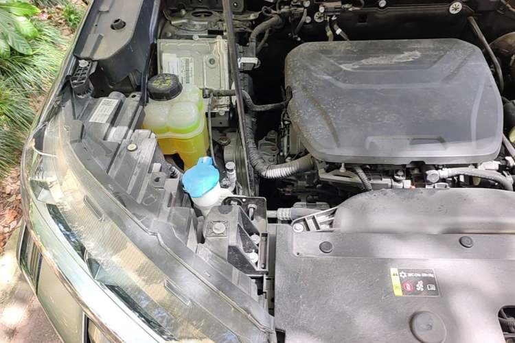 Used Haval H6 2024 1.5T Two-Wheel Drive Ultra Engine Bay Right