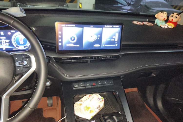 Used Haval H6 2024 1.5T Two-Wheel Drive Pro Audio And AC Panel