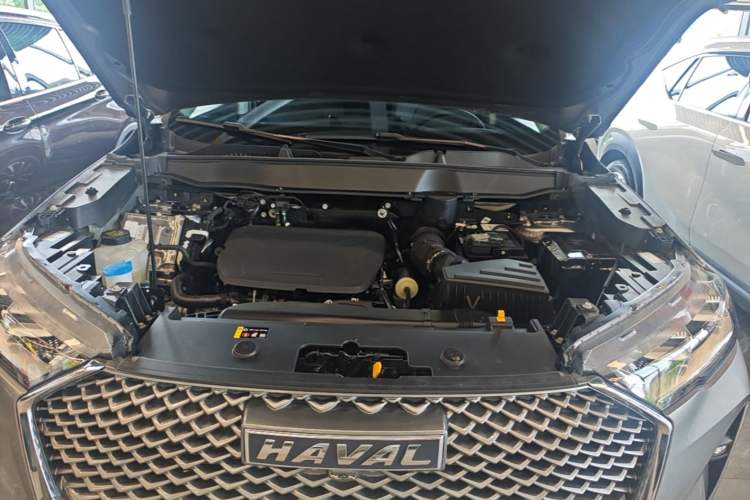 Used Haval H6 2024 1.5T Two-Wheel-Drive Classic Edition Engine Bay