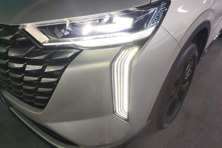 Used Haval H6 2024 1.5T Two-Wheel Drive Ultra Left Front Headlight