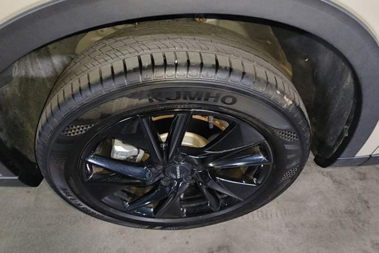 Used Haval H6 2024 1.5T Two-Wheel Drive Ultra Left Front Wheel Hub