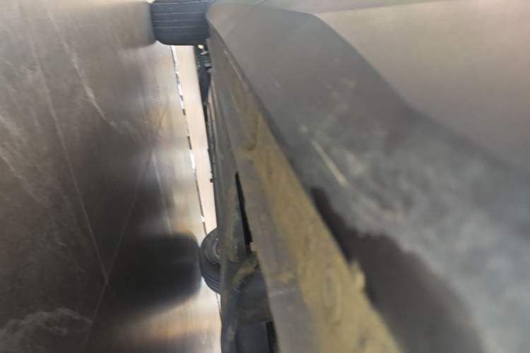 Used Haval H6 2024 1.5T Two-Wheel-Drive Classic Edition Left Side Sill