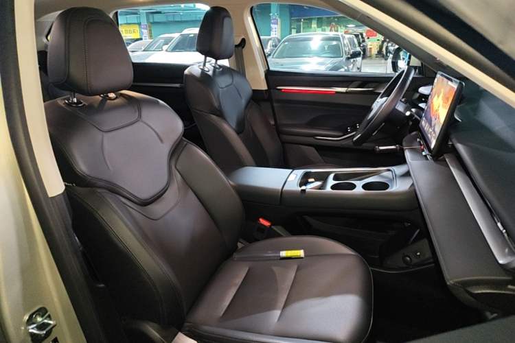 Used Haval H6 2024 1.5T Two-Wheel Drive Ultra Right Front Seat