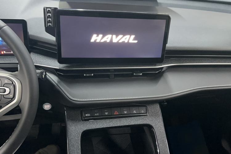 Used Haval H6 2024 1.5T Two-Wheel-Drive Classic Edition Audio And AC Panel