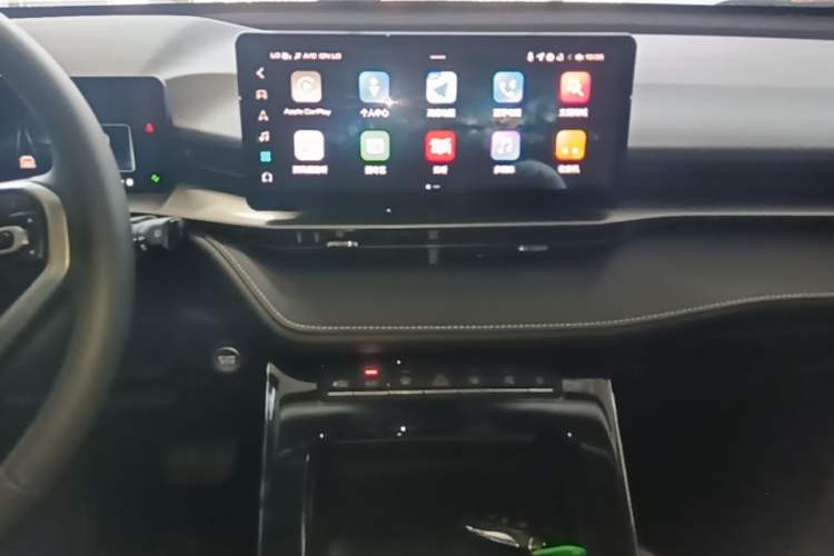 Used Haval H6 2024 1.5T Two-Wheel-Drive Classic Edition Audio And AC Panel