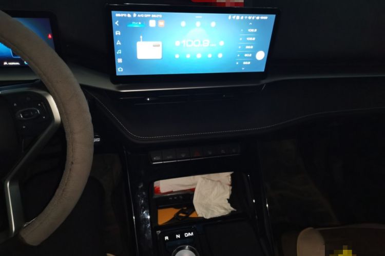Used Haval H6 2024 1.5T Two-Wheel-Drive Classic Edition Audio And AC Panel
