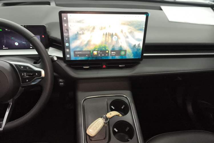 Used Haval H6 2024 1.5T Two-Wheel Drive Max Audio And AC Panel