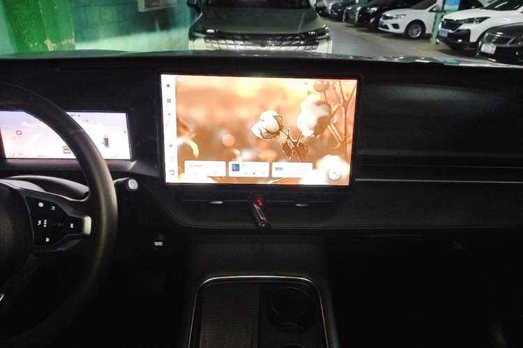 Used Haval H6 2024 1.5T Two-Wheel Drive Ultra Audio And AC Panel