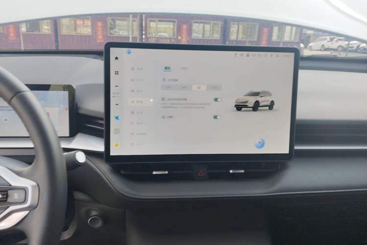 Used Haval H6 2024 1.5T Two-Wheel Drive Ultra Audio And AC Panel