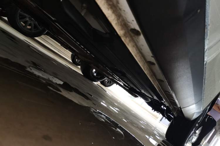 Used Haval H6 2024 1.5T Two-Wheel-Drive Classic Edition Chassis Front Left