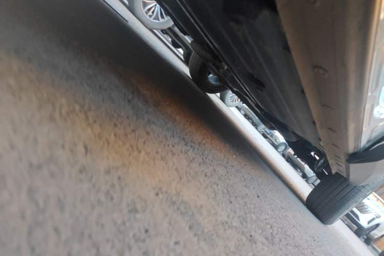Used Haval H6 2024 1.5T Two-Wheel-Drive Classic Edition Chassis Front Left