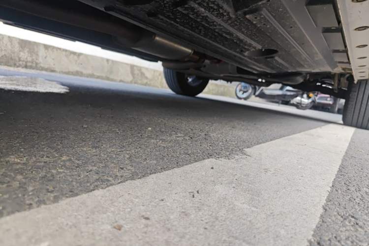 Used Haval H6 2024 1.5T Two-Wheel-Drive Classic Edition Chassis Front Left