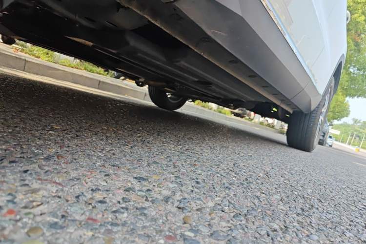 Used Haval H6 2024 1.5T Two-Wheel-Drive Classic Edition Chassis Front Left