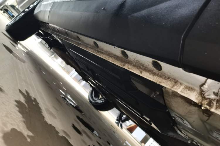 Used Haval H6 2024 1.5T Two-Wheel-Drive Classic Edition Chassis Front Right