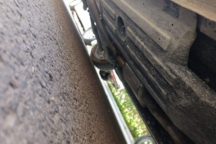 Used Haval H6 2024 1.5T Two-Wheel-Drive Classic Edition Chassis Front Right