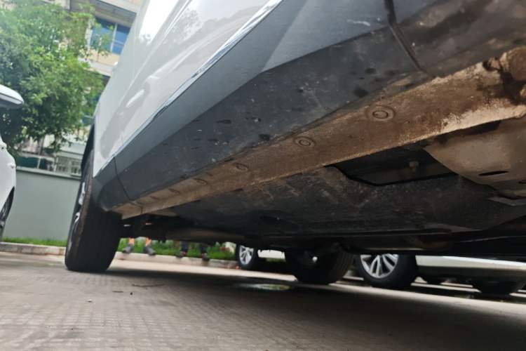 Used Haval H6 2024 1.5T Two-Wheel-Drive Classic Edition Chassis Front Right