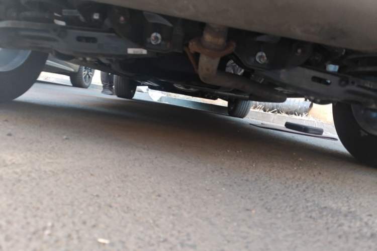 Used Haval H6 2024 1.5T Two-Wheel-Drive Classic Edition Chassis Rear