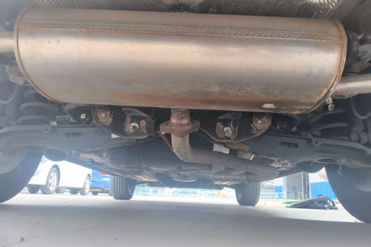Used Haval H6 2024 1.5T Two-Wheel-Drive Classic Edition Chassis Rear