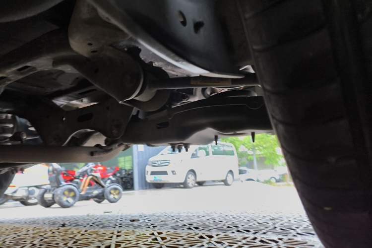 Used Haval H6 2024 1.5T Two-Wheel Drive Max Chassis Rear