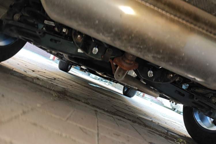 Used Haval H6 2024 1.5T Two-Wheel-Drive Classic Edition Chassis Rear