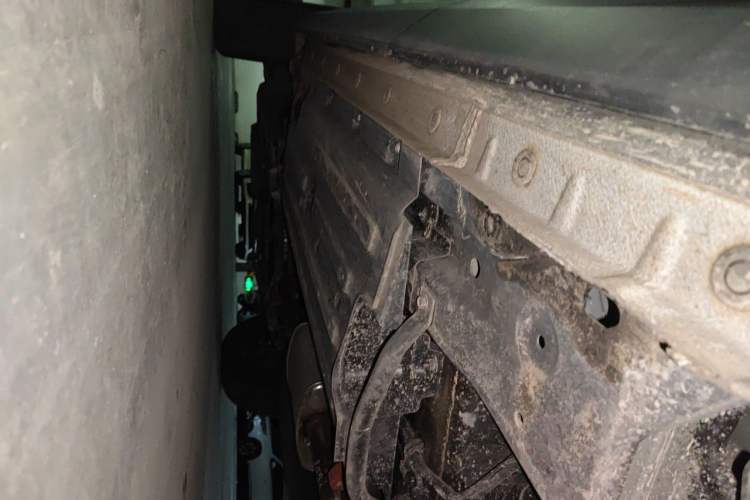 Used Haval H6 2024 1.5T Two-Wheel-Drive Classic Edition Chassis Rear Left