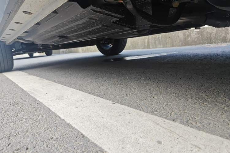 Used Haval H6 2024 1.5T Two-Wheel-Drive Classic Edition Chassis Rear Left