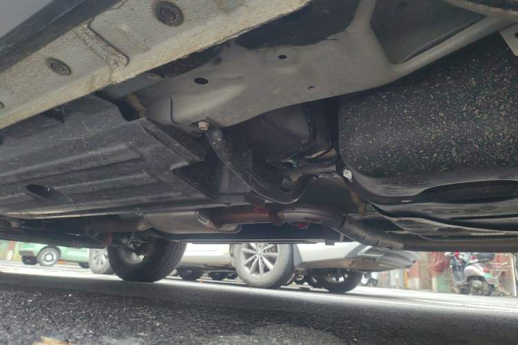 Used Haval H6 2024 1.5T Two-Wheel-Drive Classic Edition Chassis Rear Left