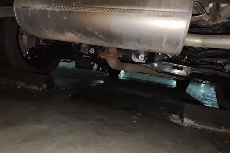 Used Haval H6 2024 1.5T Two-Wheel-Drive Classic Edition Chassis Rear