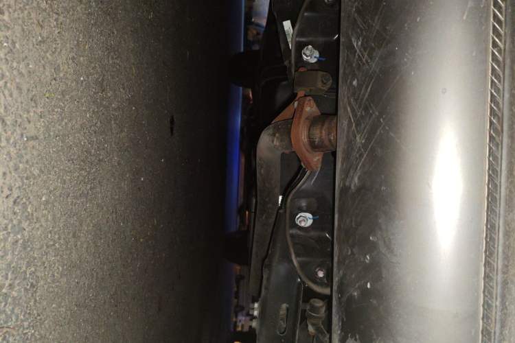 Used Haval H6 2024 1.5T Two-Wheel-Drive Classic Edition Chassis Rear