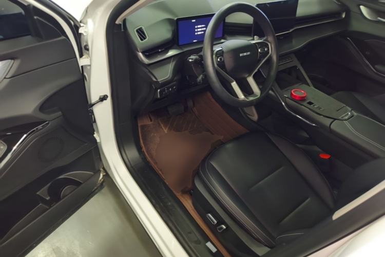 Used Haval H6 2024 1.5T Two-Wheel-Drive Classic Edition Driver Seat
