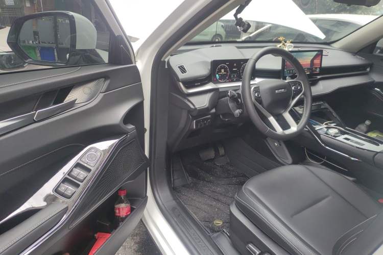 Used Haval H6 2024 1.5T Two-Wheel-Drive Classic Edition Driver Seat